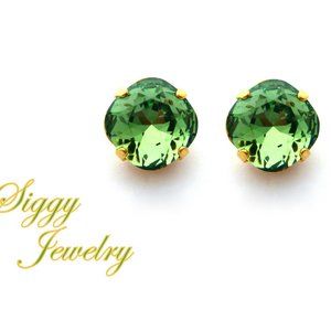 Erninite Cushion Cut Stud Earrings Made with Swarovski Crystals in 10mm